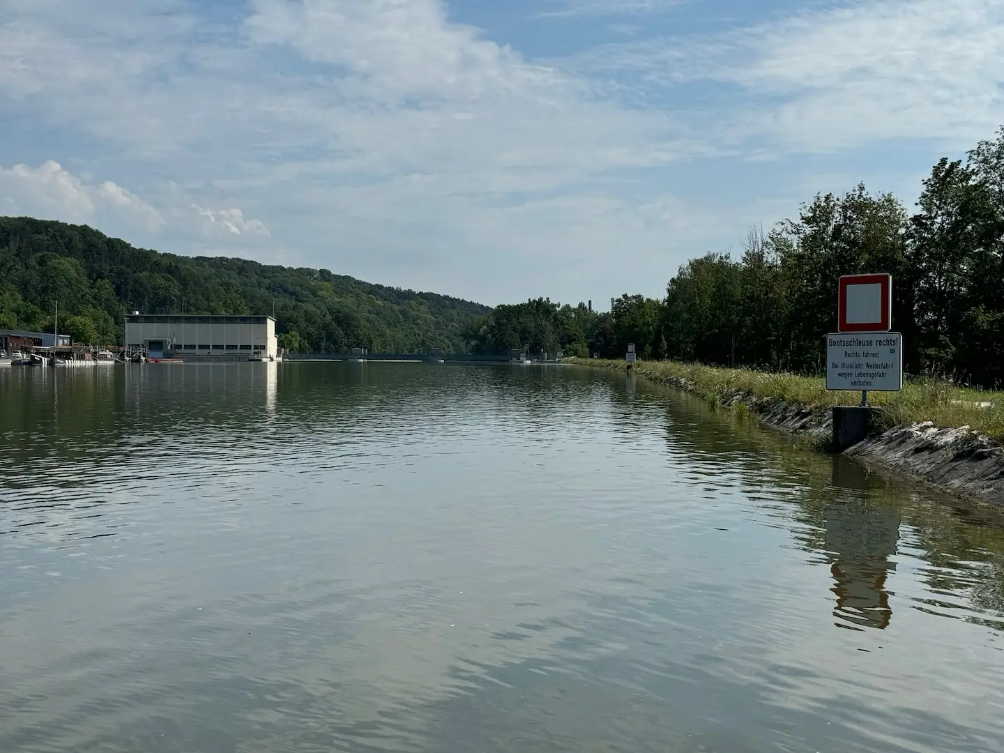 Mit dem SUP Board auf der Donau, Wehr Böfinger Halde